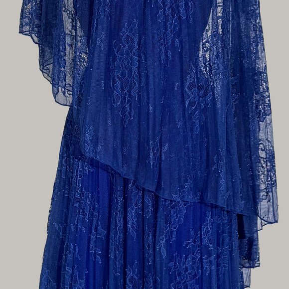 Brand New US 8 Gemy Maalouf Chantilly Lace Maxi Gown with Cape in Royal Blue - Picture 5 of 7
